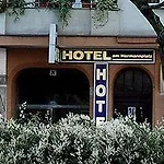 Πανσιόν Am Hermannplatz