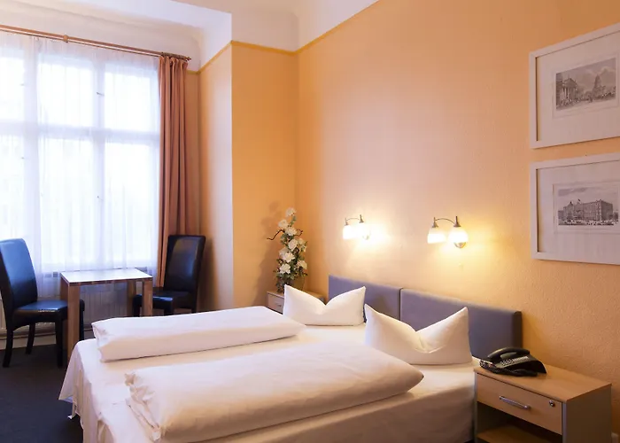 Guest house Am Hermannplatz 2*