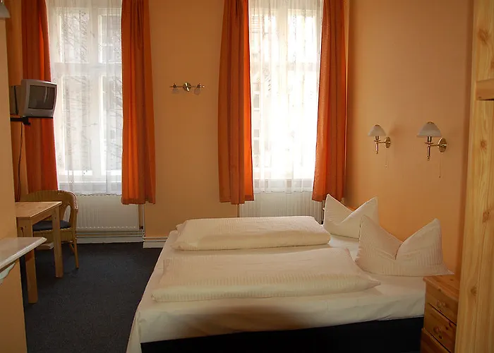 Am Hermannplatz Guest house